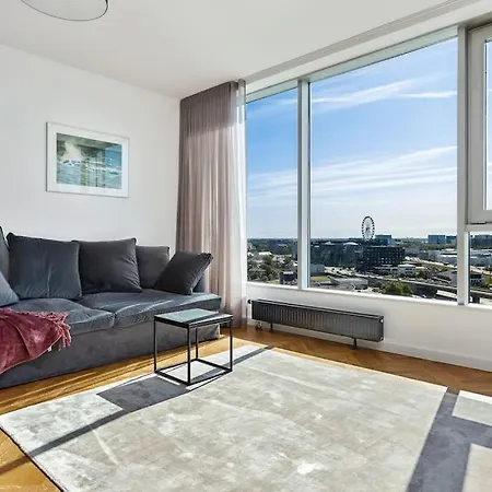 Amazing Apartment With Epic Lake View! Tallinn Exterior photo
